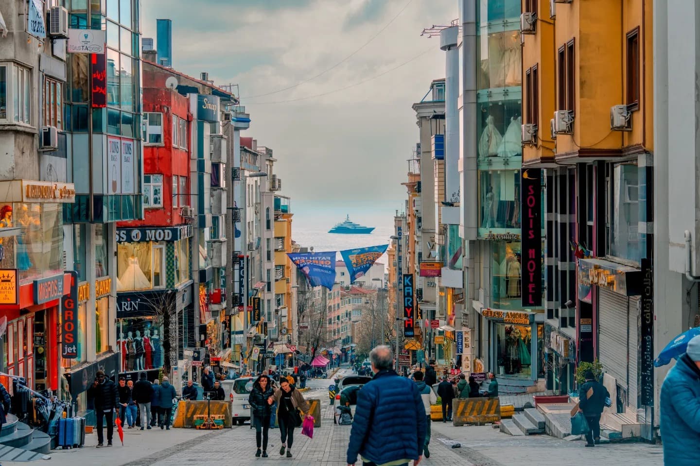 Street to the Water. A visual axis guiding the eye from buildings toward the water.